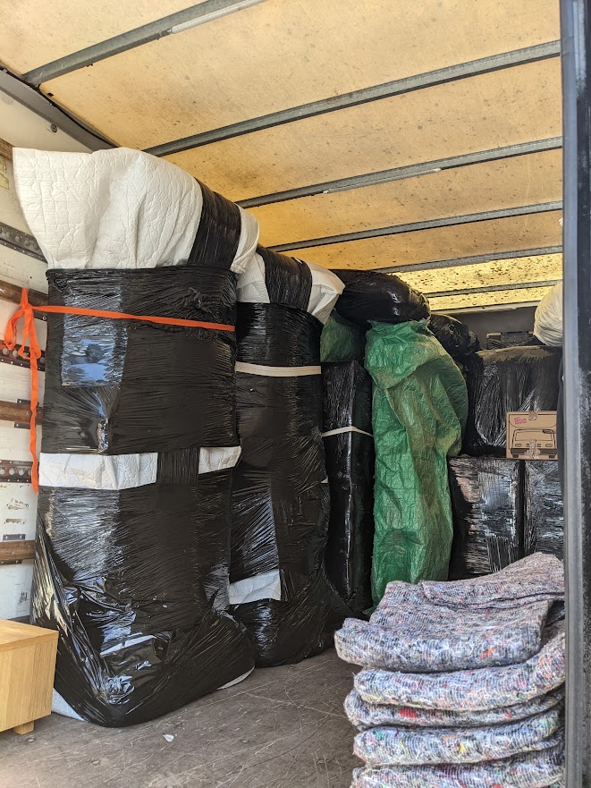 Protecting a sofa for transport 3 seater leather sofa